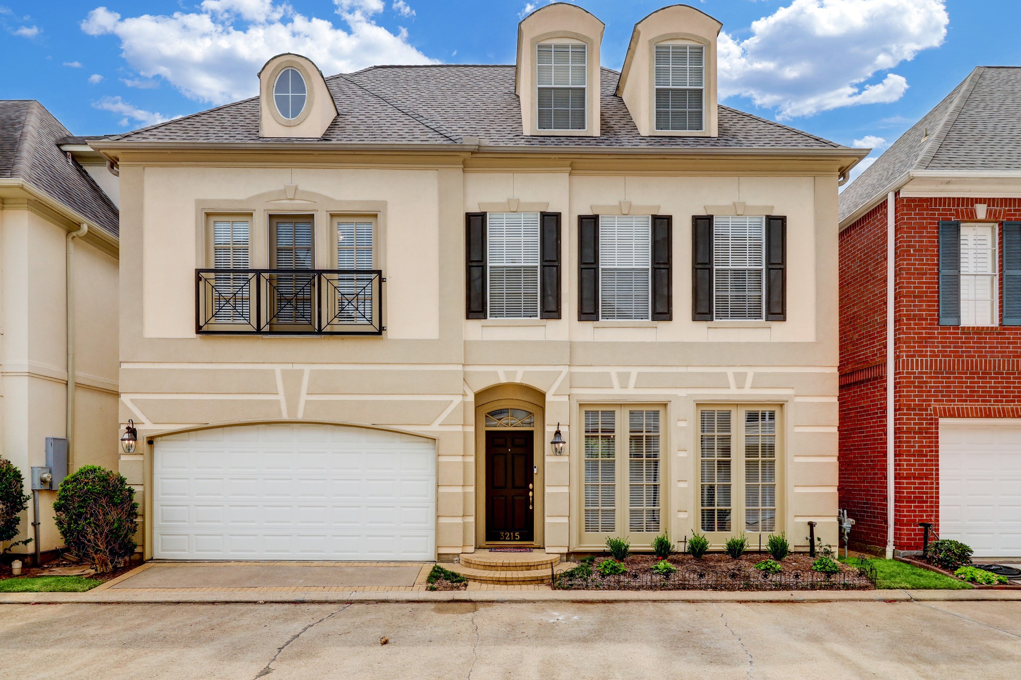3215 S Pemberton Circle Drive Houston TX 77025