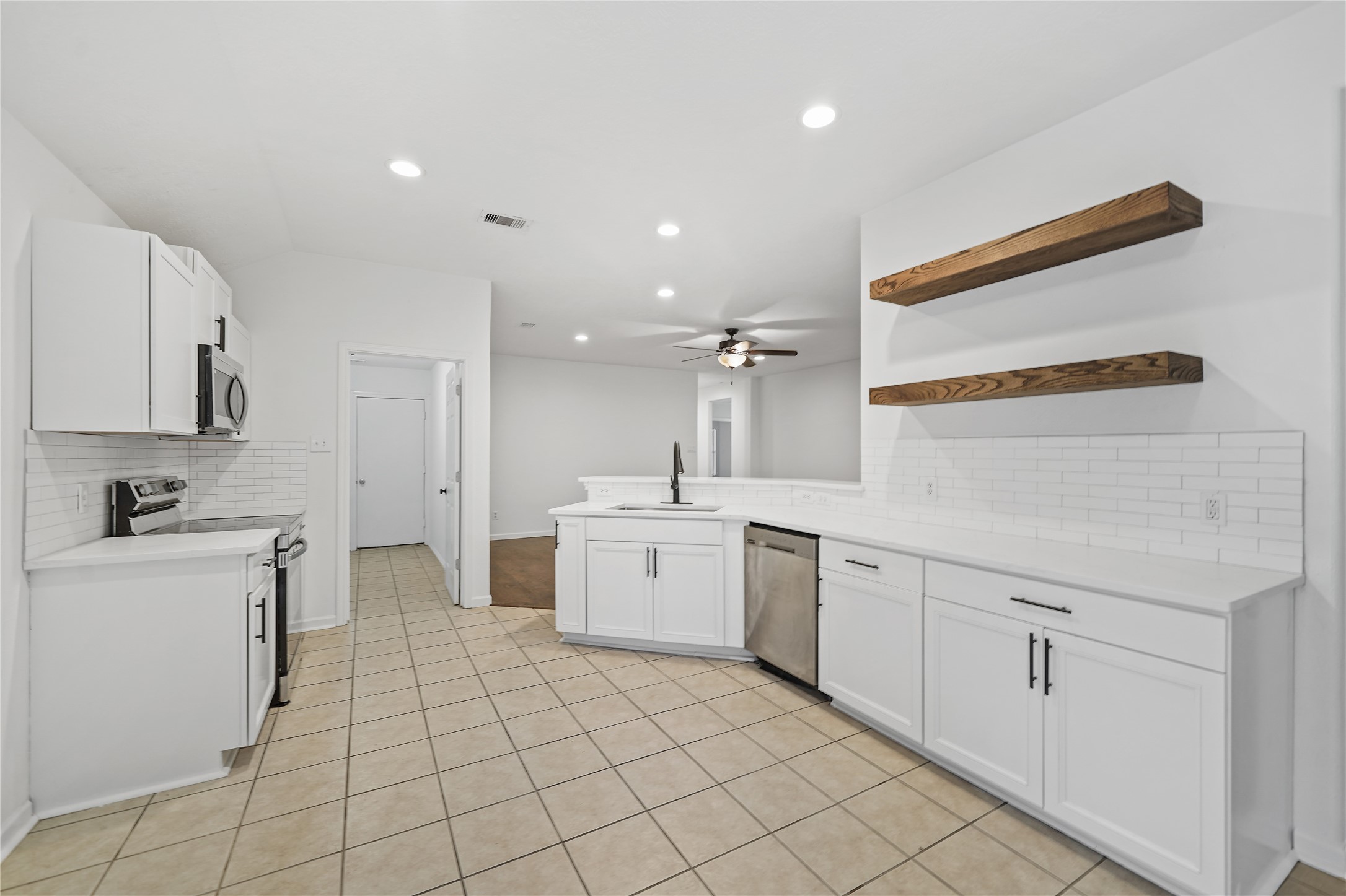 6729 Hidden Colony Lane Dickinson TX 77539