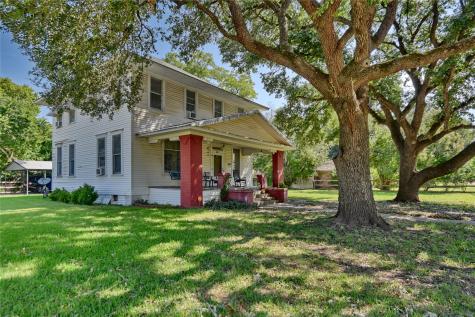 803 Holland Street Navasota TX 77868