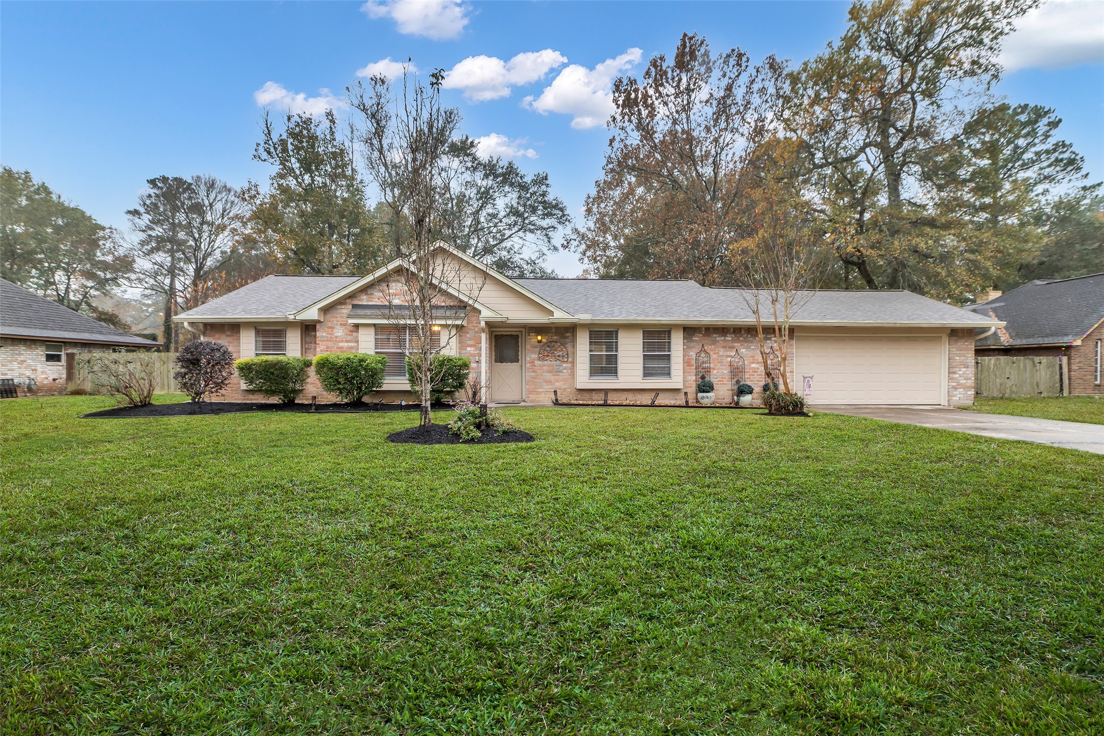 2610 Mockingbird Lane New Caney TX 77357