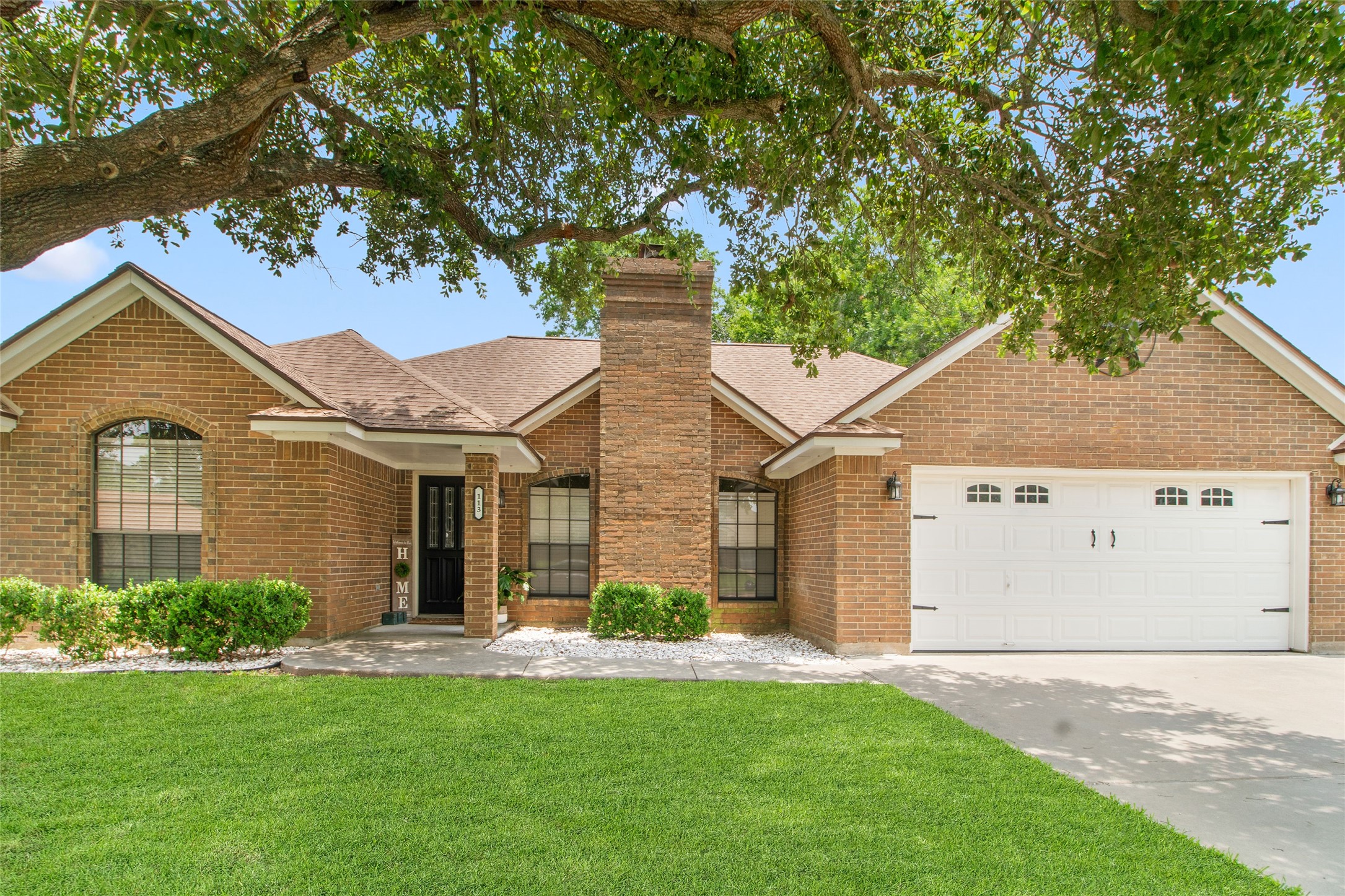 113 Bumelia Street Lake Jackson TX 77566