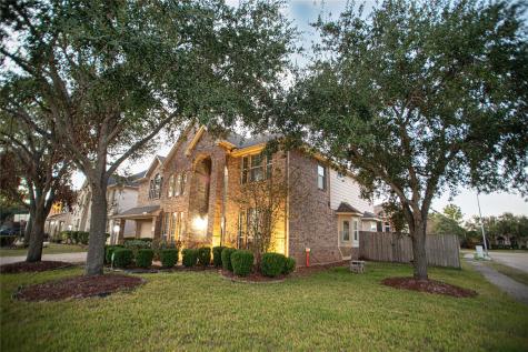 12301 Signal Hill Court Pearland TX 77584
