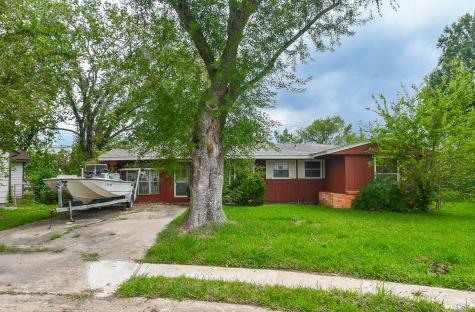 6174 Kenilwood Drive Houston TX 77033