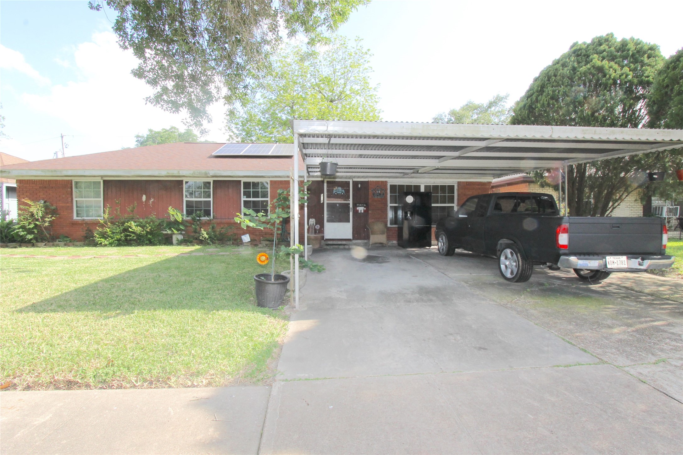 518 Arvana Street Houston TX 77034