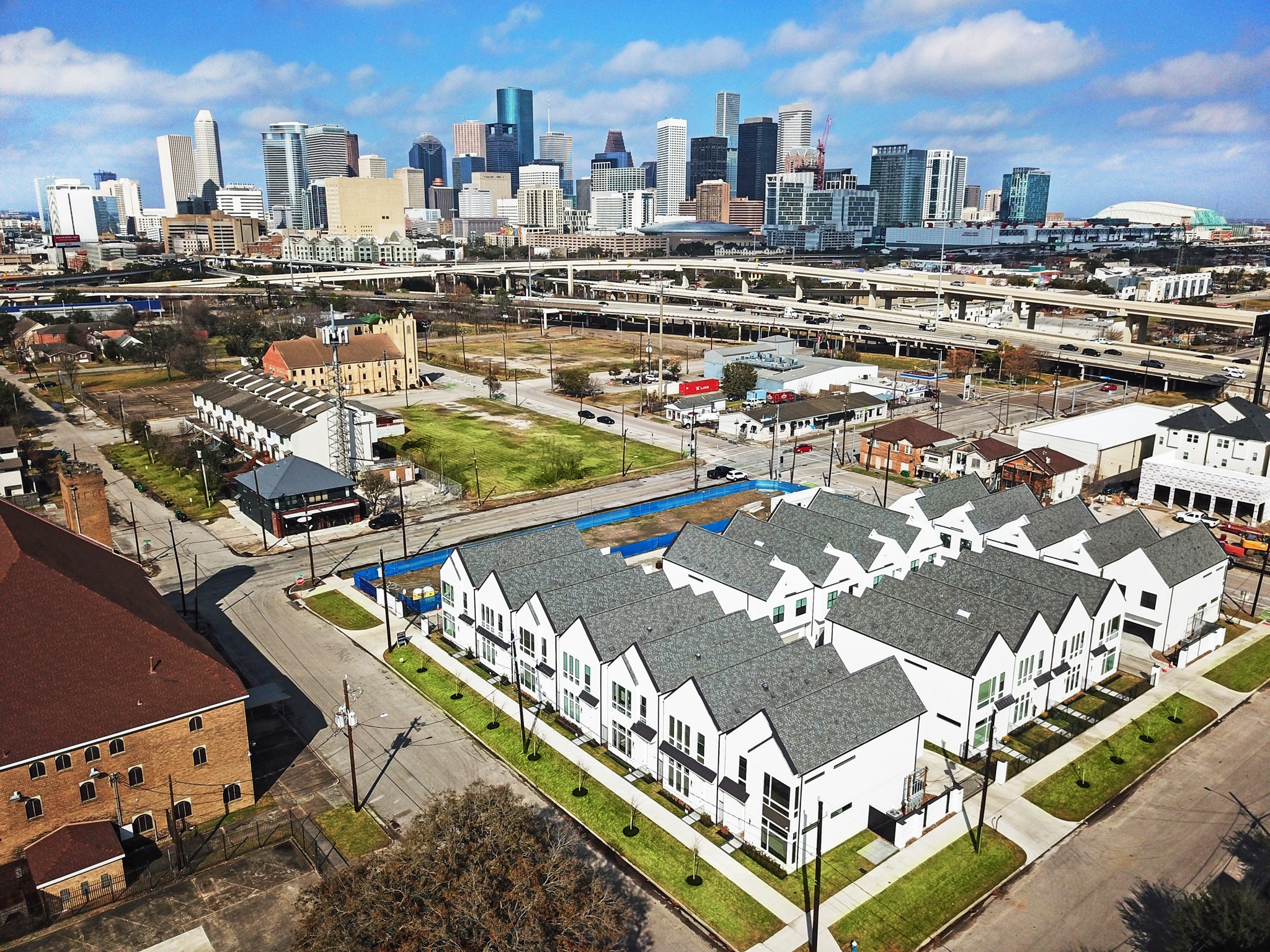2412 Gray Street Houston TX 77003