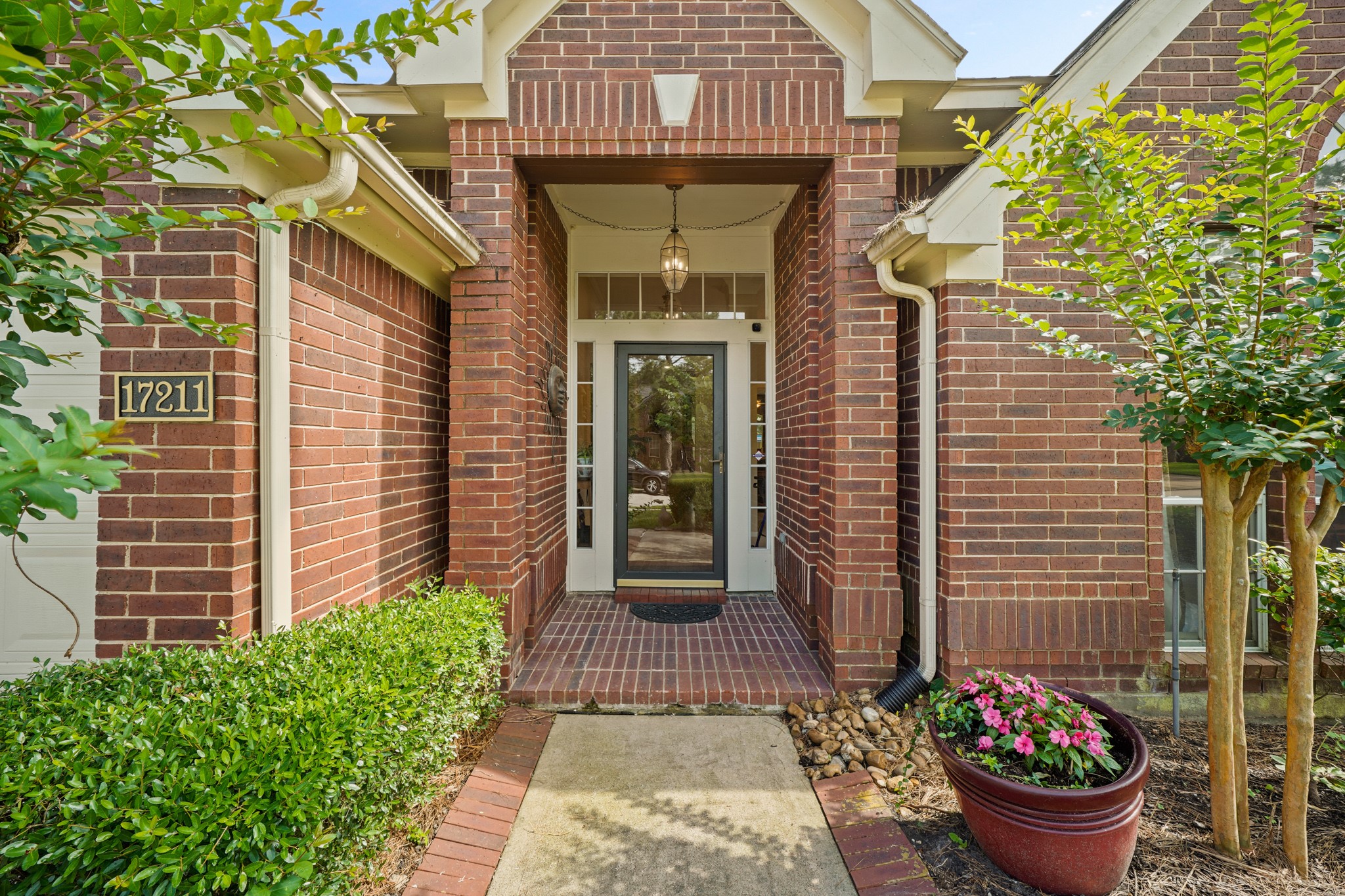 17211 Crown Meadow Court Houston TX 77095