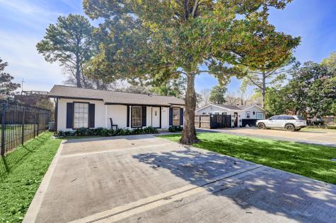 9011 Kerrwood Lane Houston TX 77080