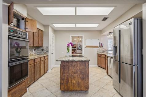 5911 Donwhite Lane Houston TX 77088