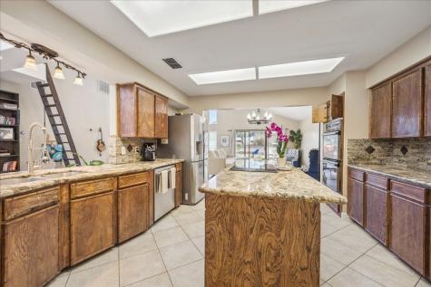 5911 Donwhite Lane Houston TX 77088
