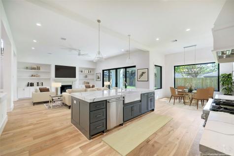 4514 Devon Street Houston TX 77027