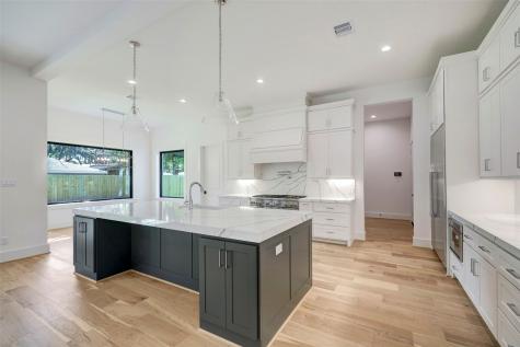 4514 Devon Street Houston TX 77027