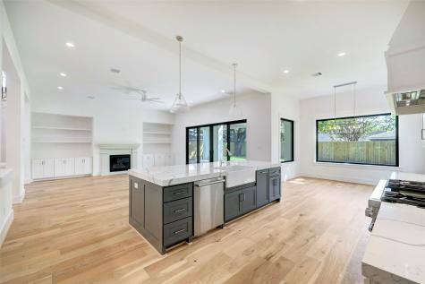 4514 Devon Street Houston TX 77027