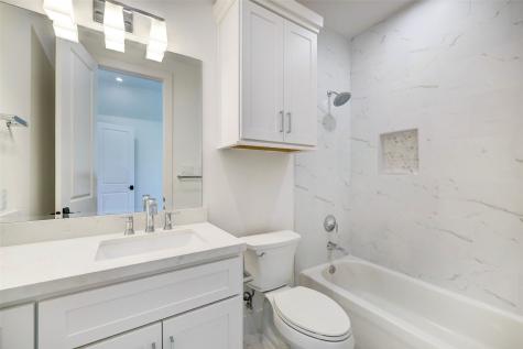 4514 Devon Street Houston TX 77027