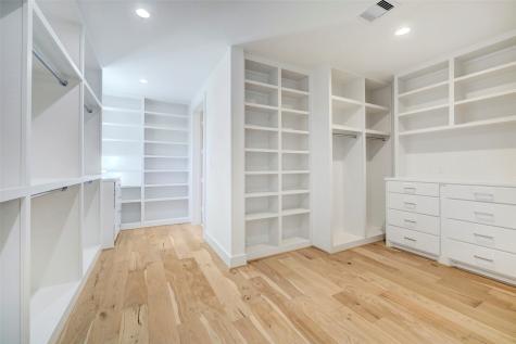 4514 Devon Street Houston TX 77027