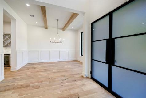 4514 Devon Street Houston TX 77027