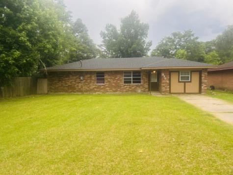 450 Dallas Street Vidor TX 77662