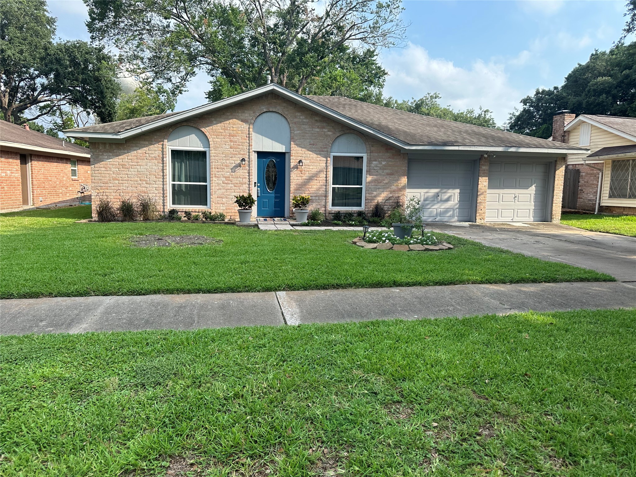 1811 Michele Drive Sugar Land TX 77498