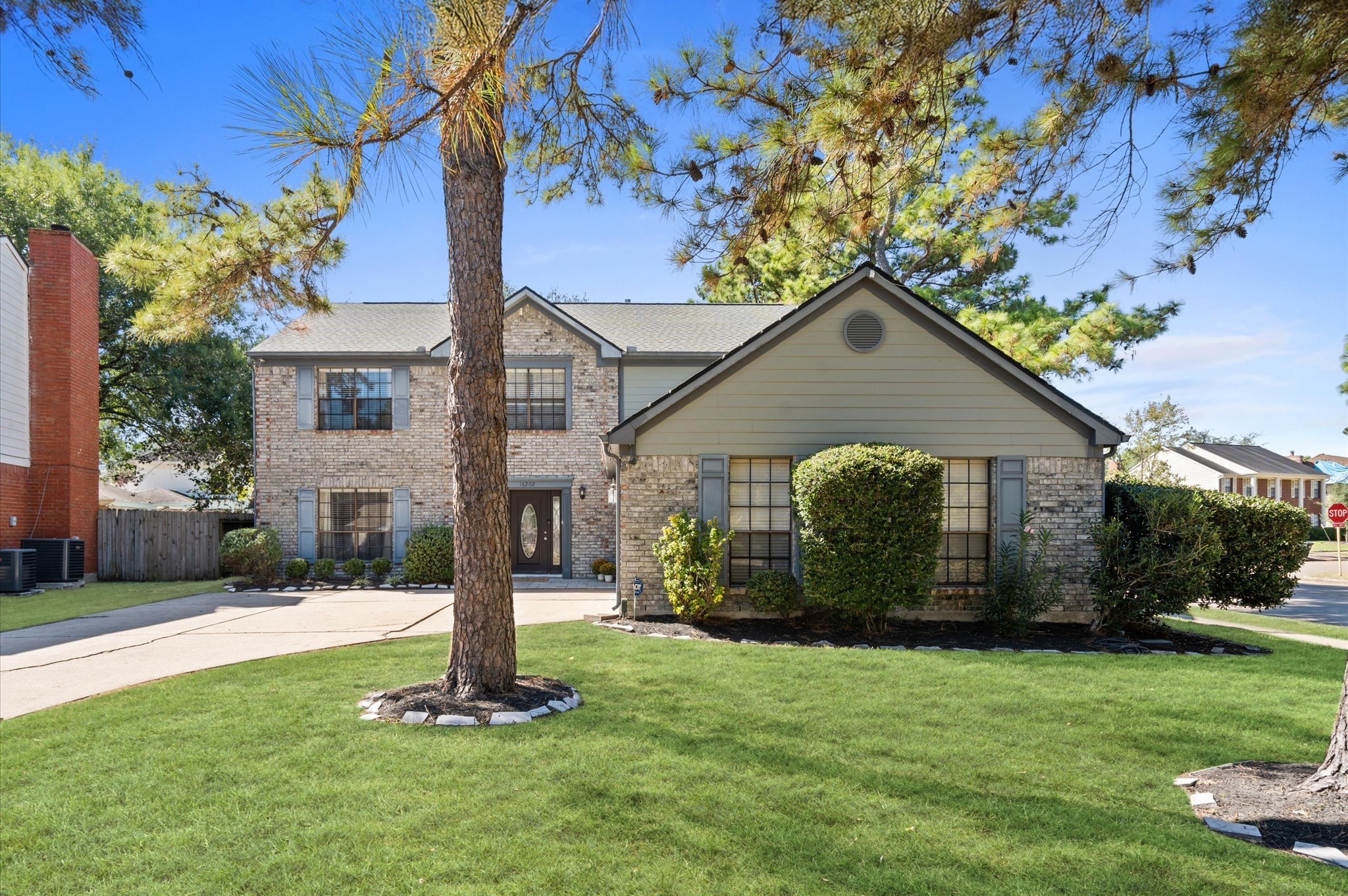 16202 Elm Point Court Houston TX 77095