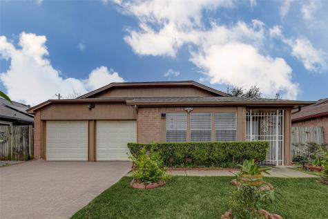 13211 Sharpbill Drive Houston TX 77083