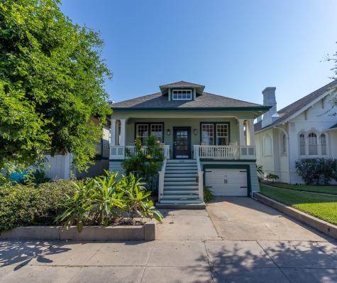 1520 25th Street Galveston TX 77550