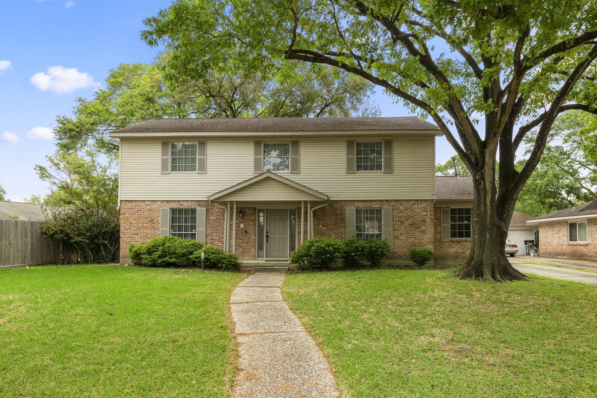 1523 Crystal Hills Drive Houston TX 77077