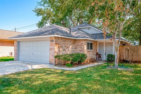 10743 Parkland Woods Drive Sugar Land TX 77498