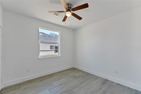 939 Lake View Drive Montgomery TX 77356