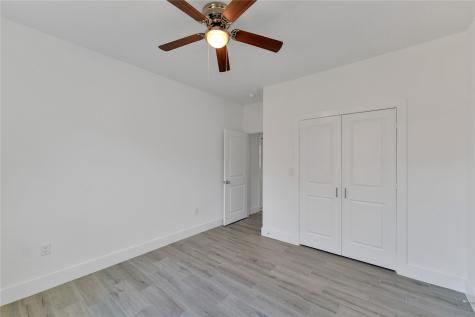 939 Lake View Drive Montgomery TX 77356