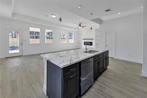 939 Lake View Drive Montgomery TX 77356