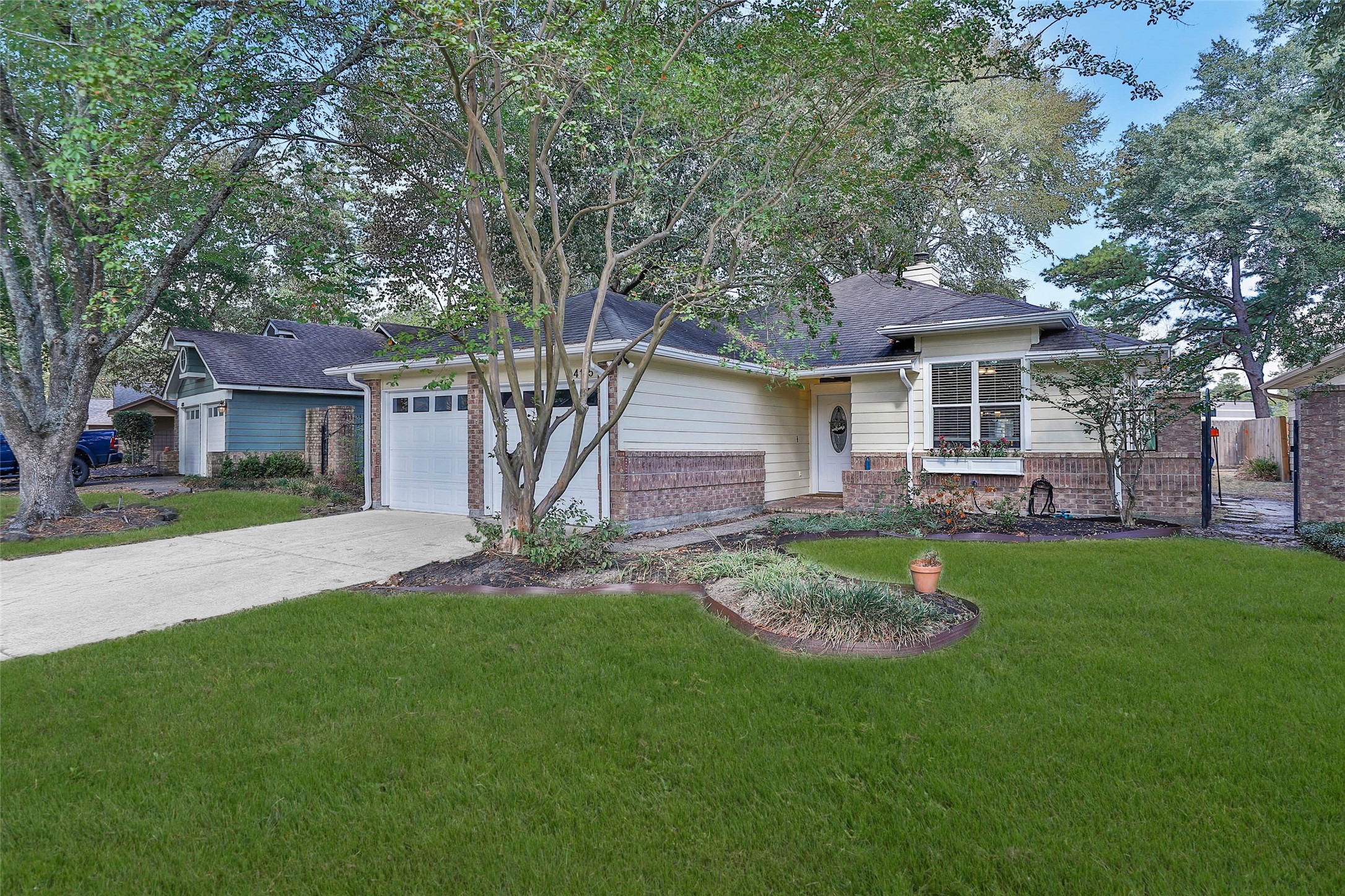 4115 Meadowgold Lane Kingwood TX 77345