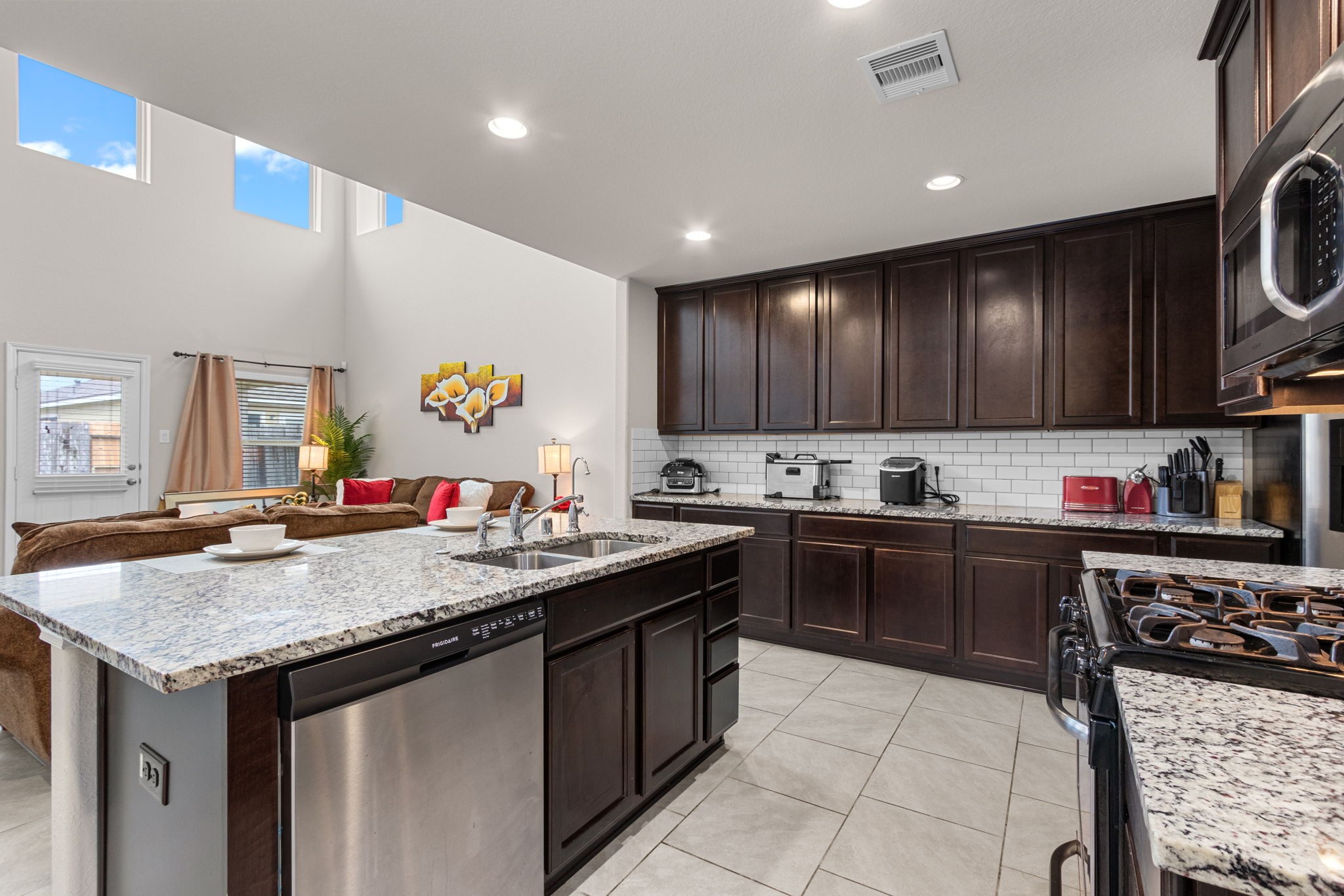338 Glencarry Trail Rosharon TX 77583