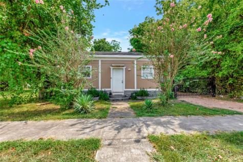 3030 Mcgowen Street Houston TX 77004