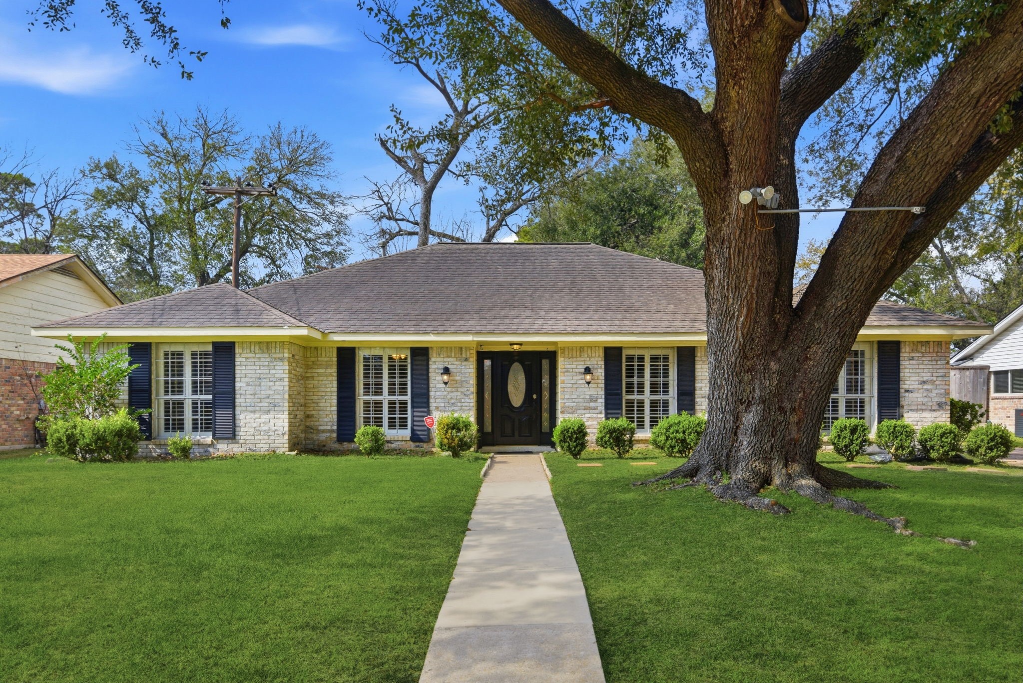 7215 Ridge Oak Drive Houston TX 77088