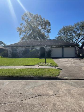 10518 Sagetree Drive Houston TX 77089
