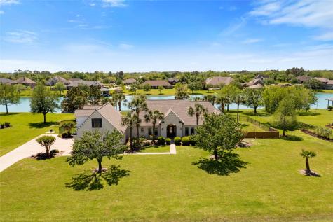 130 Lago Circle Drive N Santa Fe TX 77517