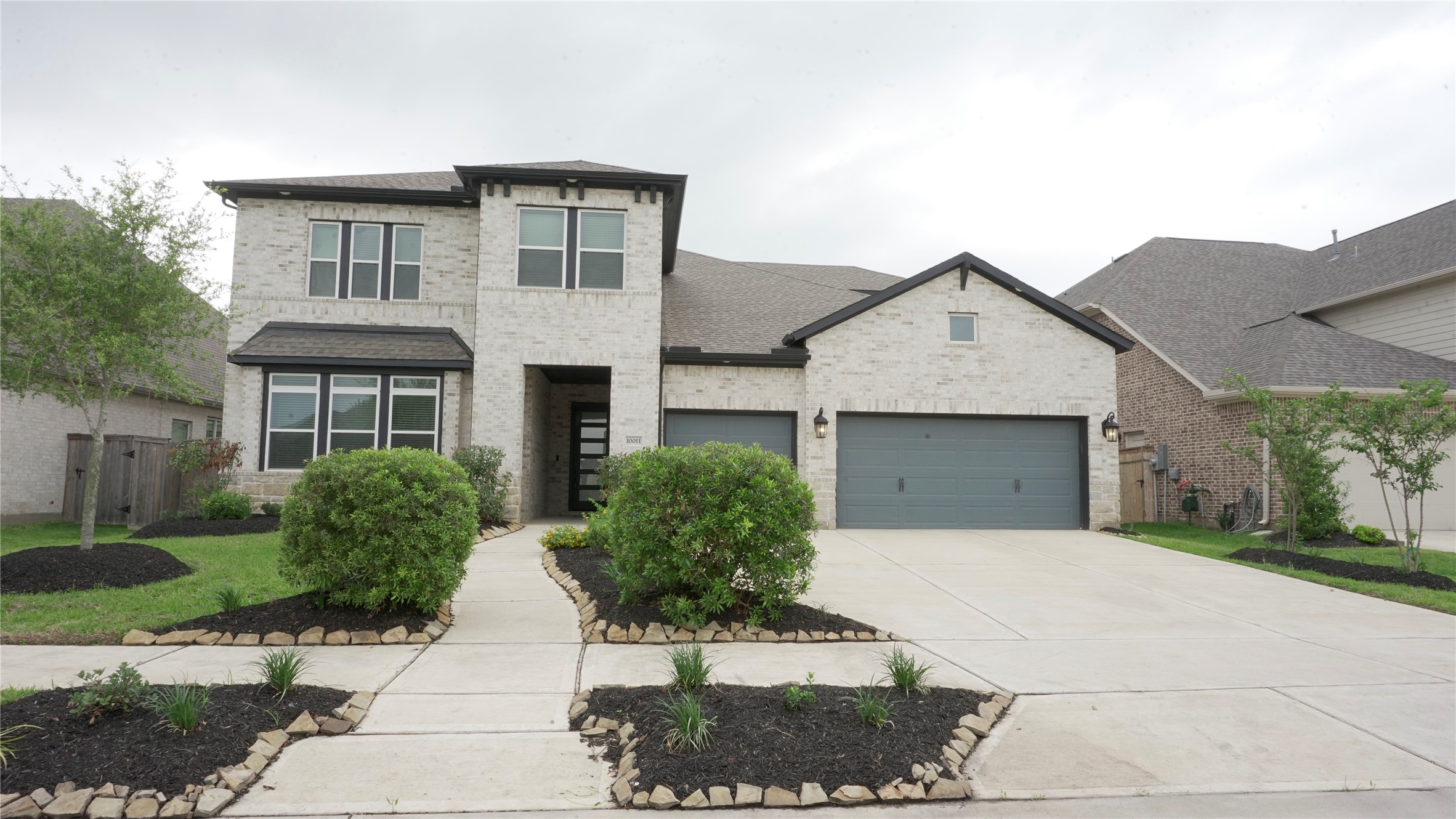 10011 Golden Woods Drive Missouri City TX 77459