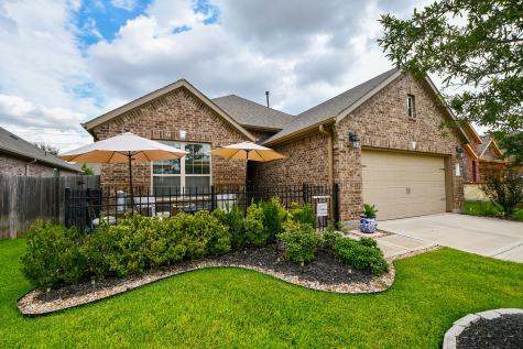 3807 Keatings Lagoon Court Katy TX 77494