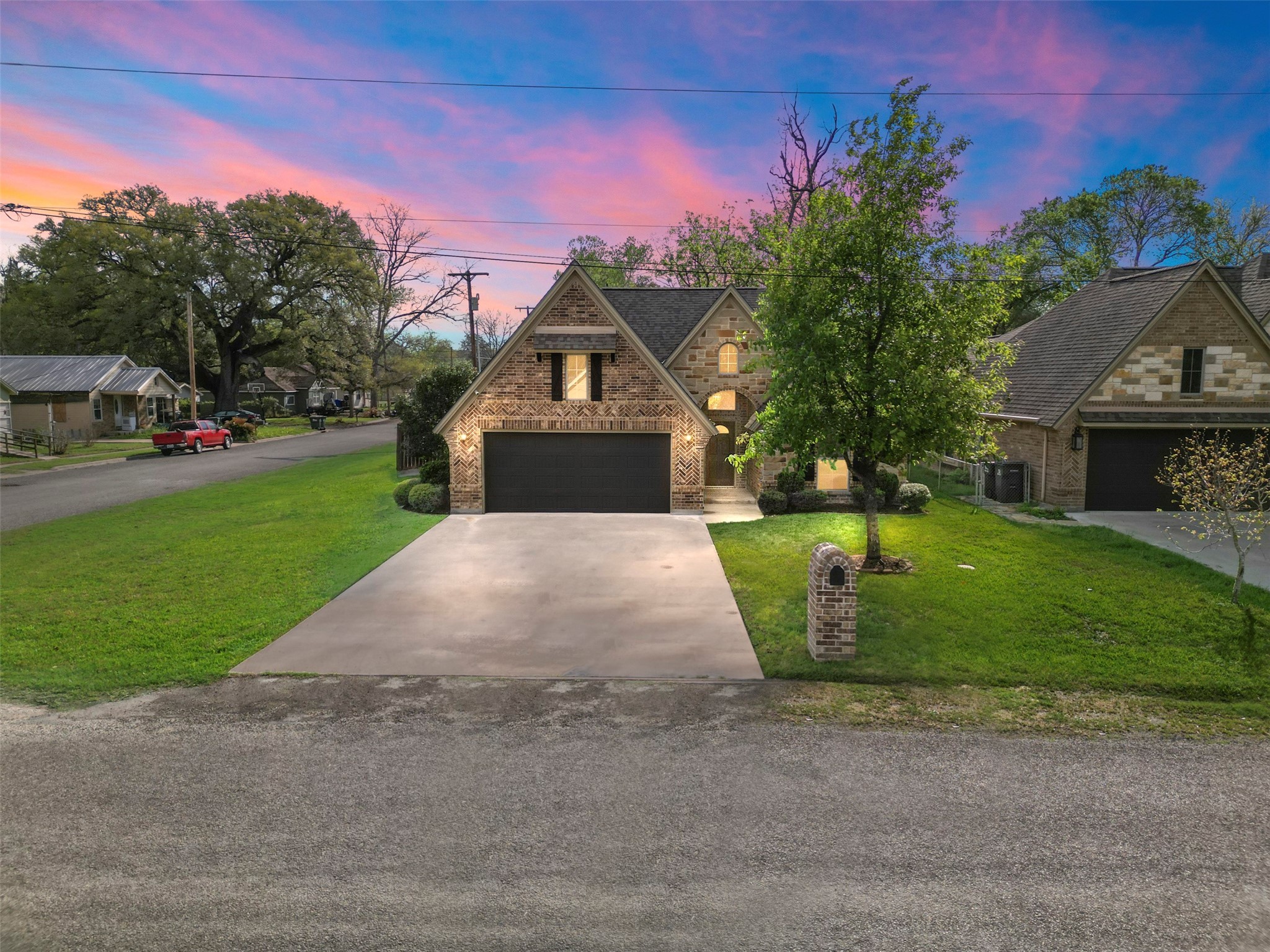 401 Milam Street Columbus TX 78934