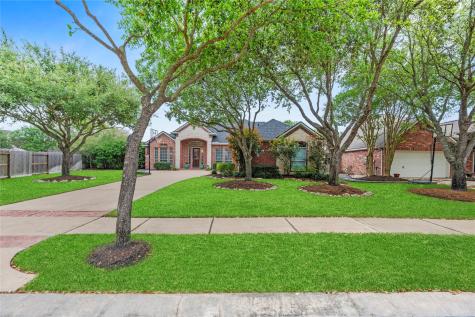 2211 Fern Mist Lane Katy TX 77494