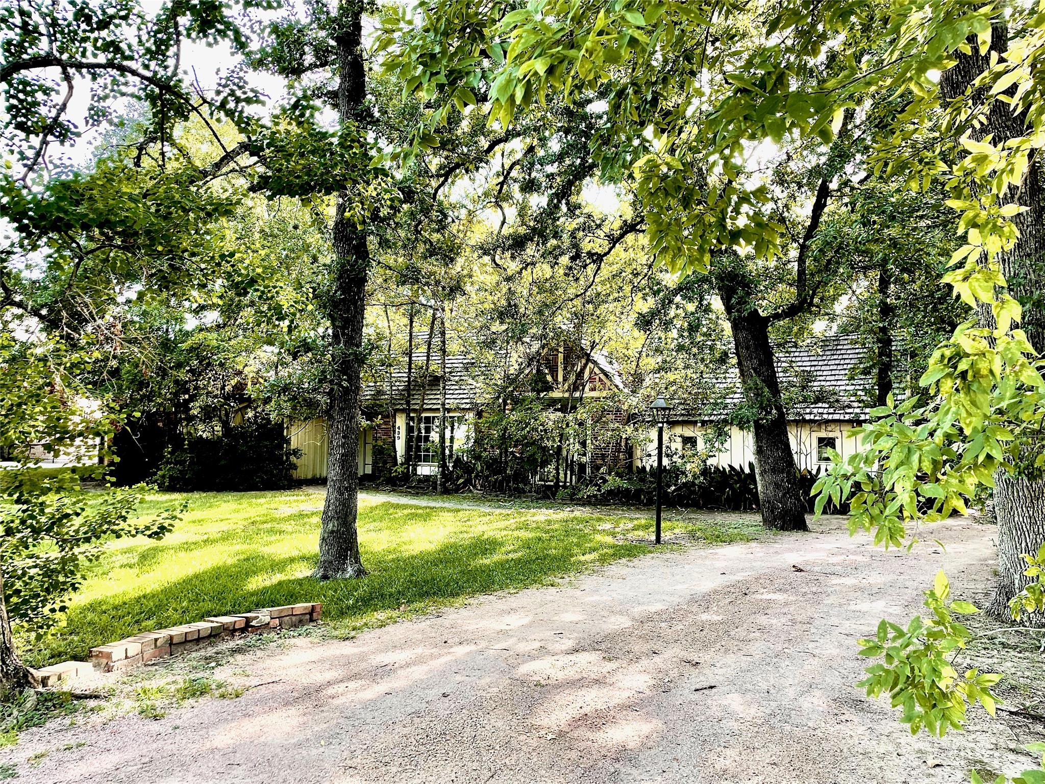 439 E Gaywood Drive Houston TX 77079