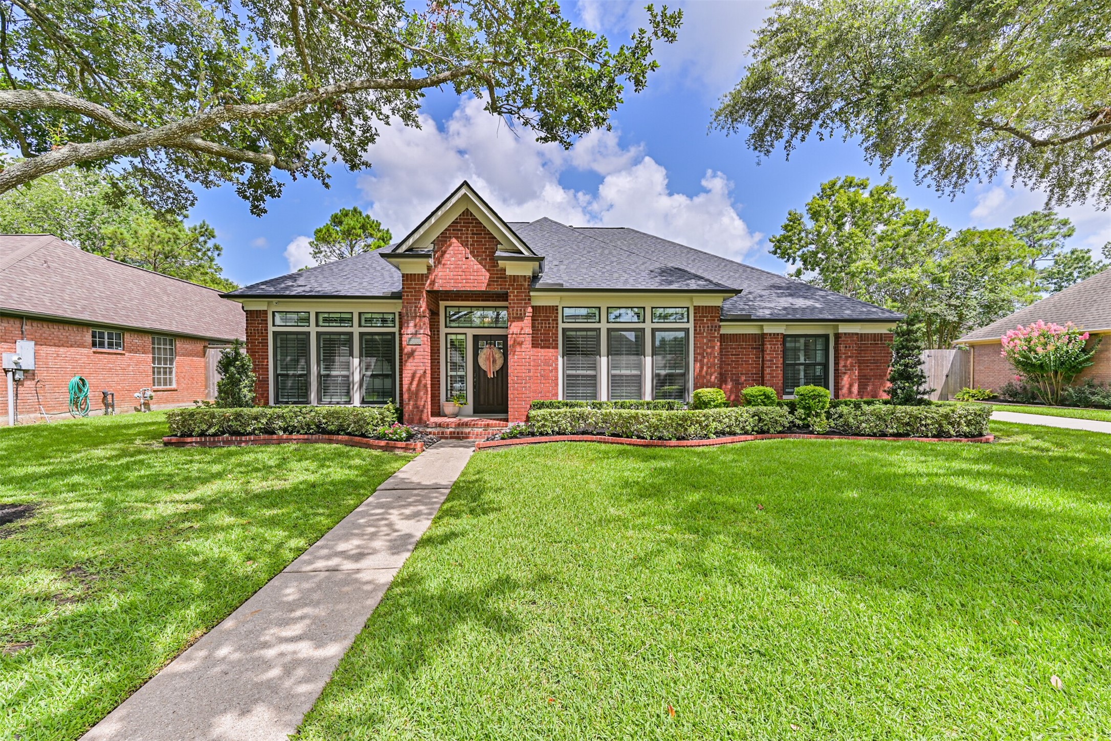 1210 Buttonwood Drive Friendswood TX 77546