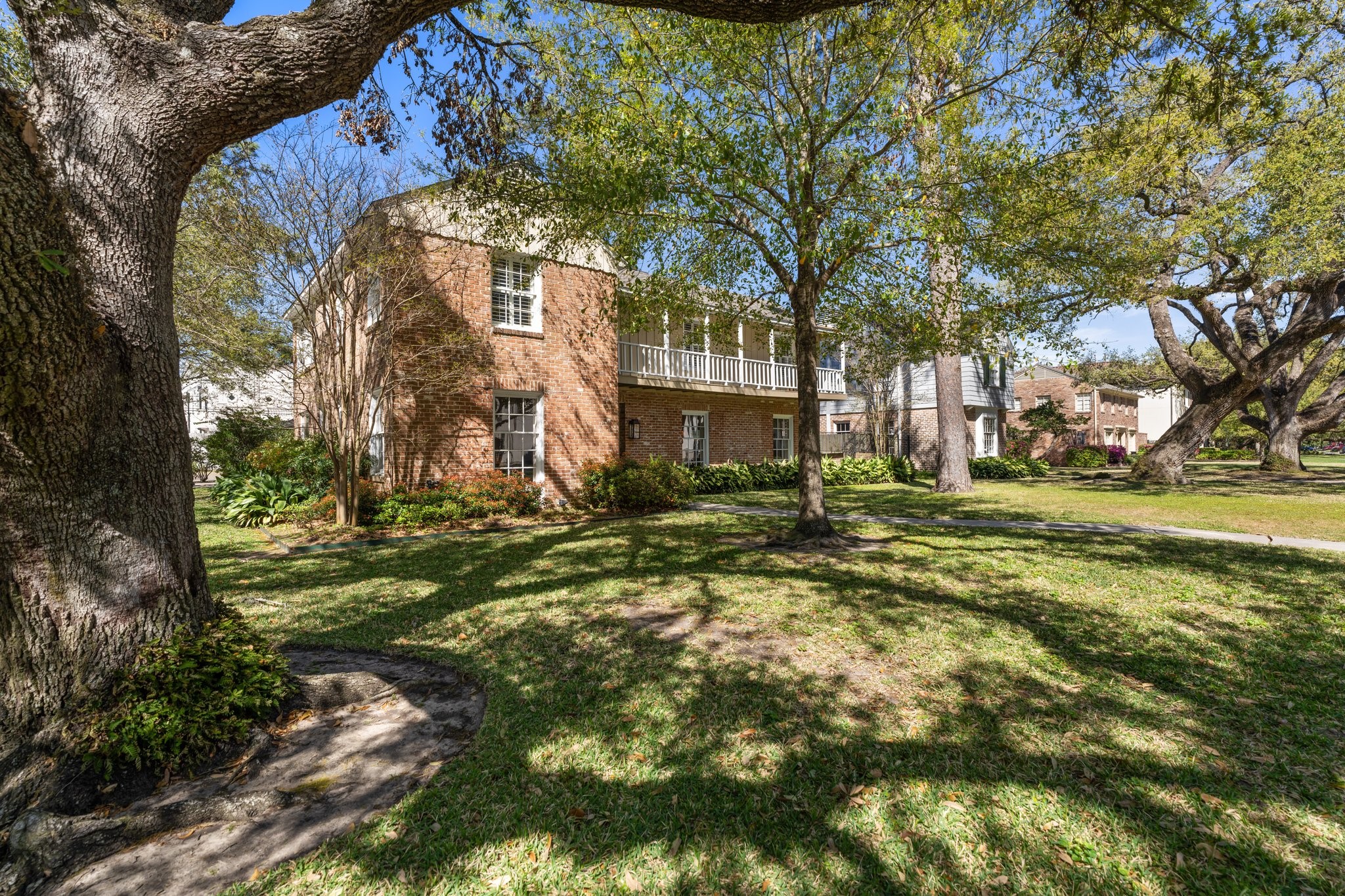 3666 Meadow Lake Lane Houston TX 77027