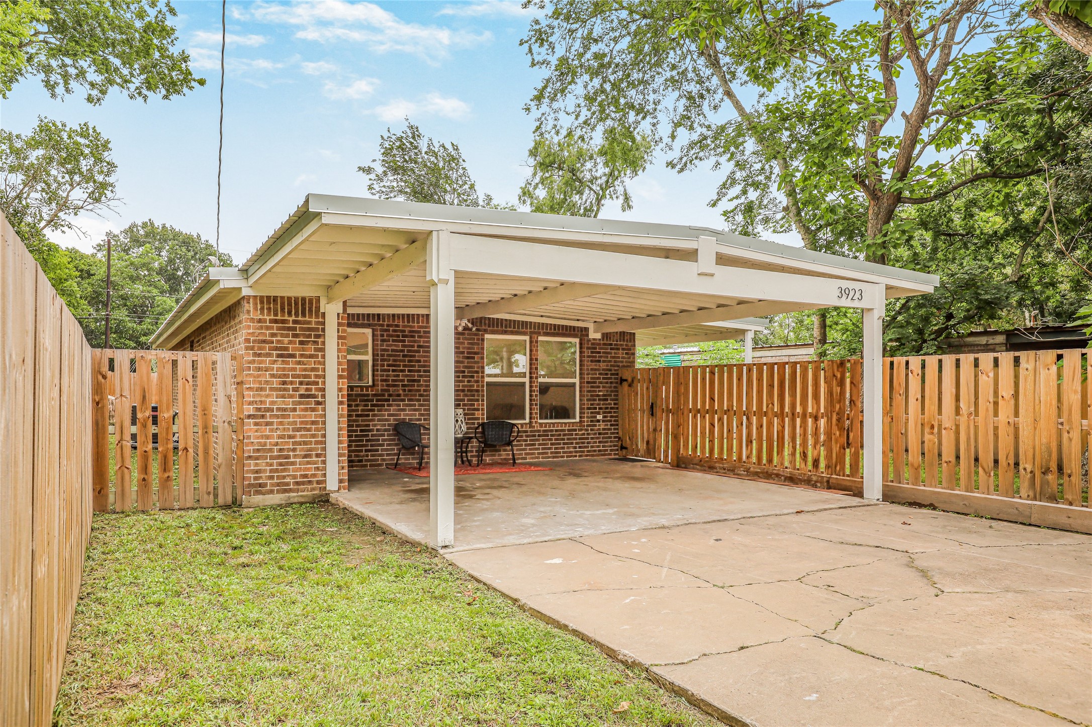 3923 Clifton Lane Bacliff TX 77518