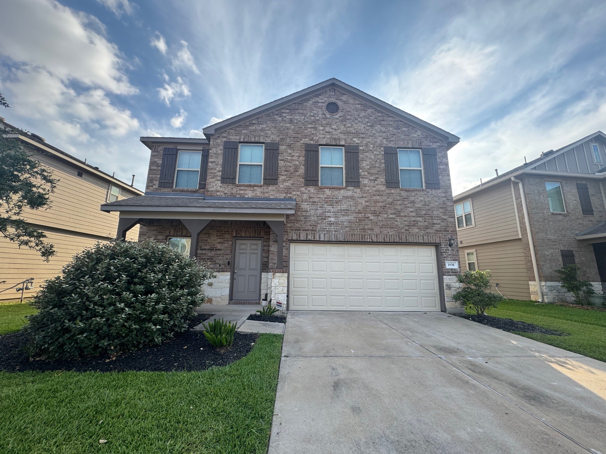 1938 Acaciawood Way Houston TX 77051
