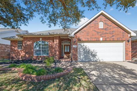 12818 Carriage Glen Drive Tomball TX 77377