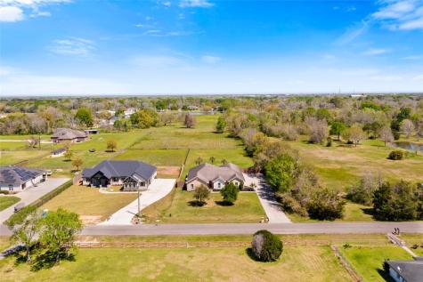 2650 County Road 783 Alvin TX 77511