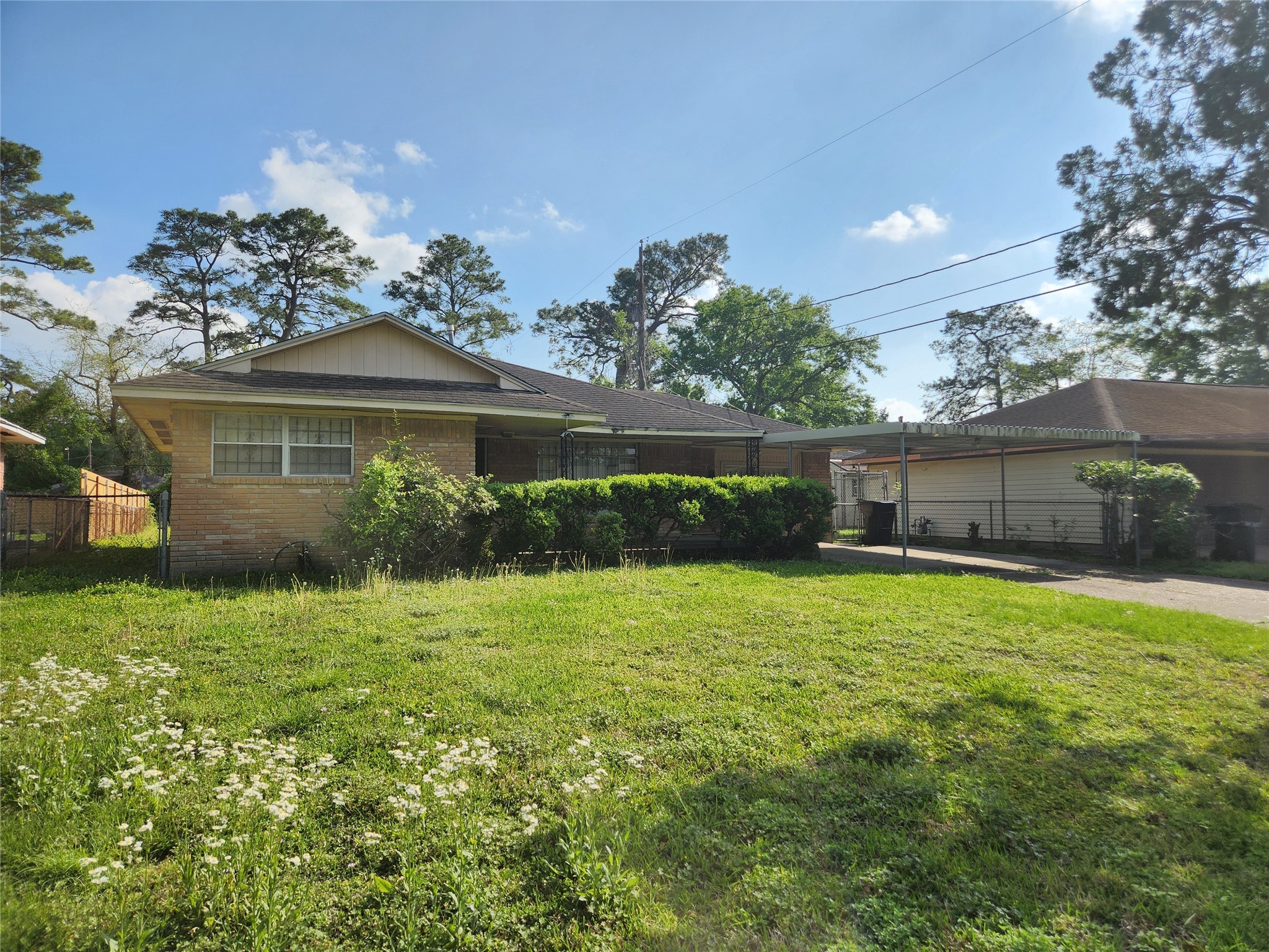 7106 Lockern Street Houston TX 77016