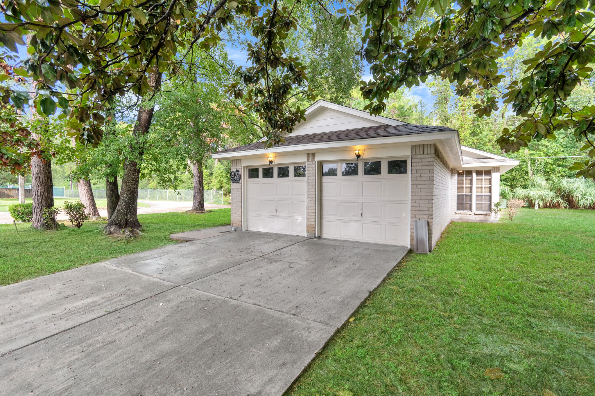 15934 Owl Street Humble TX 77396