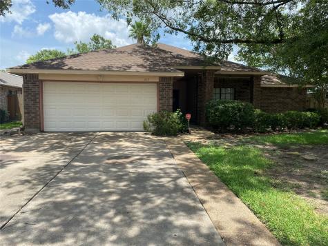 1417 Garden Park Drive Deer Park TX 77536