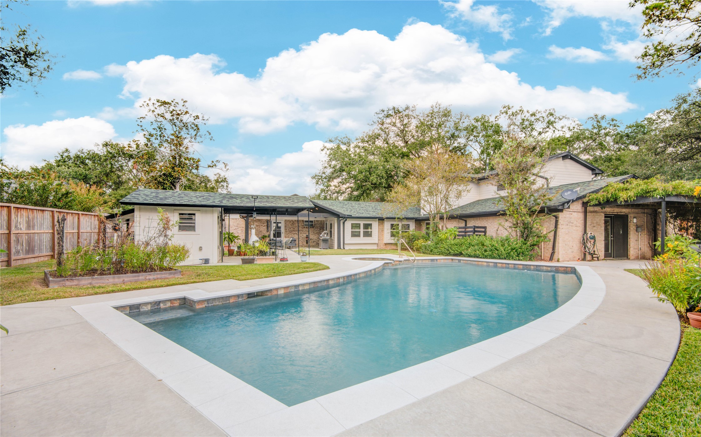 1019 Dogwood Street Katy TX 77493